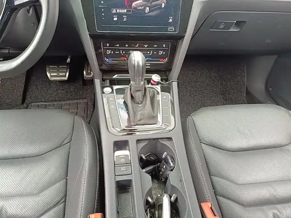 FAW-Volkswagen CC 2020 330TSI Charm Edition (National VI Emission Standard) — миниатюра 14