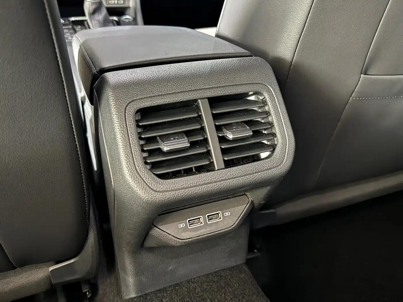 2023 Volkswagen Bora 200TSI DSG Yuexing PRO Edition — миниатюра 11
