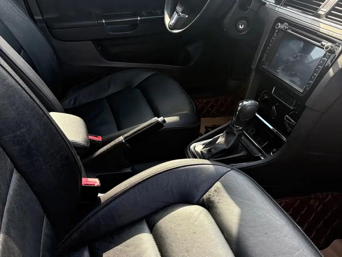2013 Volkswagen Bora 1.6L Automatic Comfort Model — миниатюра 6