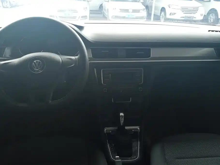 2019 Volkswagen Bora Legend 1.5L Automatic Fashion Model (China VI Emission Standard) — миниатюра 12