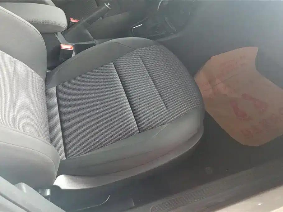 2019 Volkswagen Bora Legend 1.5L Automatic Fashion Model (China VI Emission Standard) — миниатюра 8
