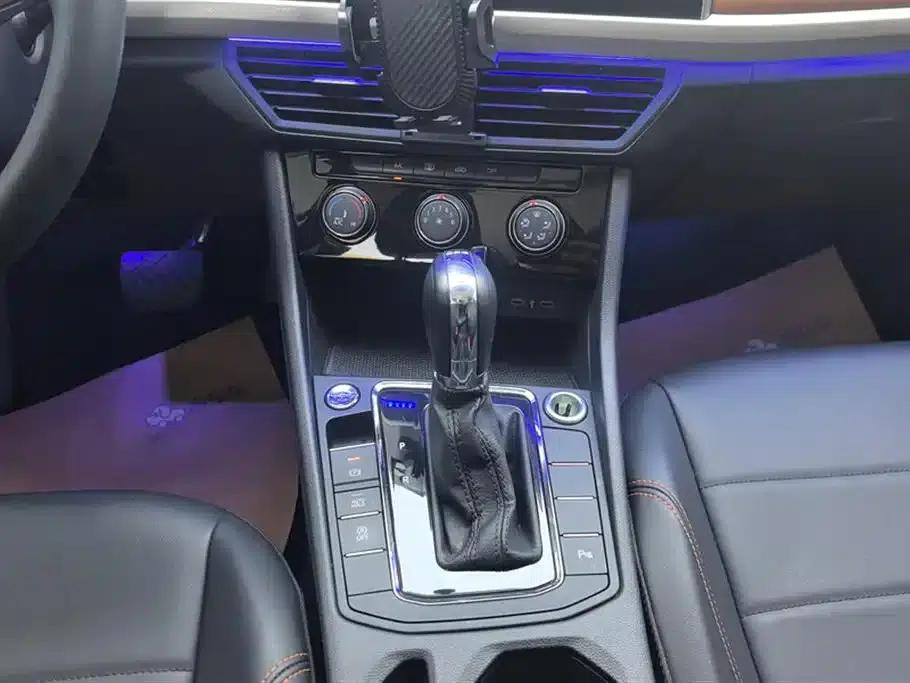 2023 Volkswagen Bora 200TSI DSG Comfort Edition — миниатюра 16