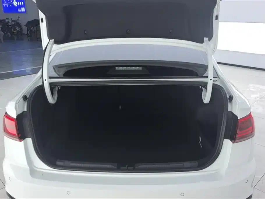 2023 Volkswagen Bora 200TSI DSG Comfort Edition — миниатюра 4