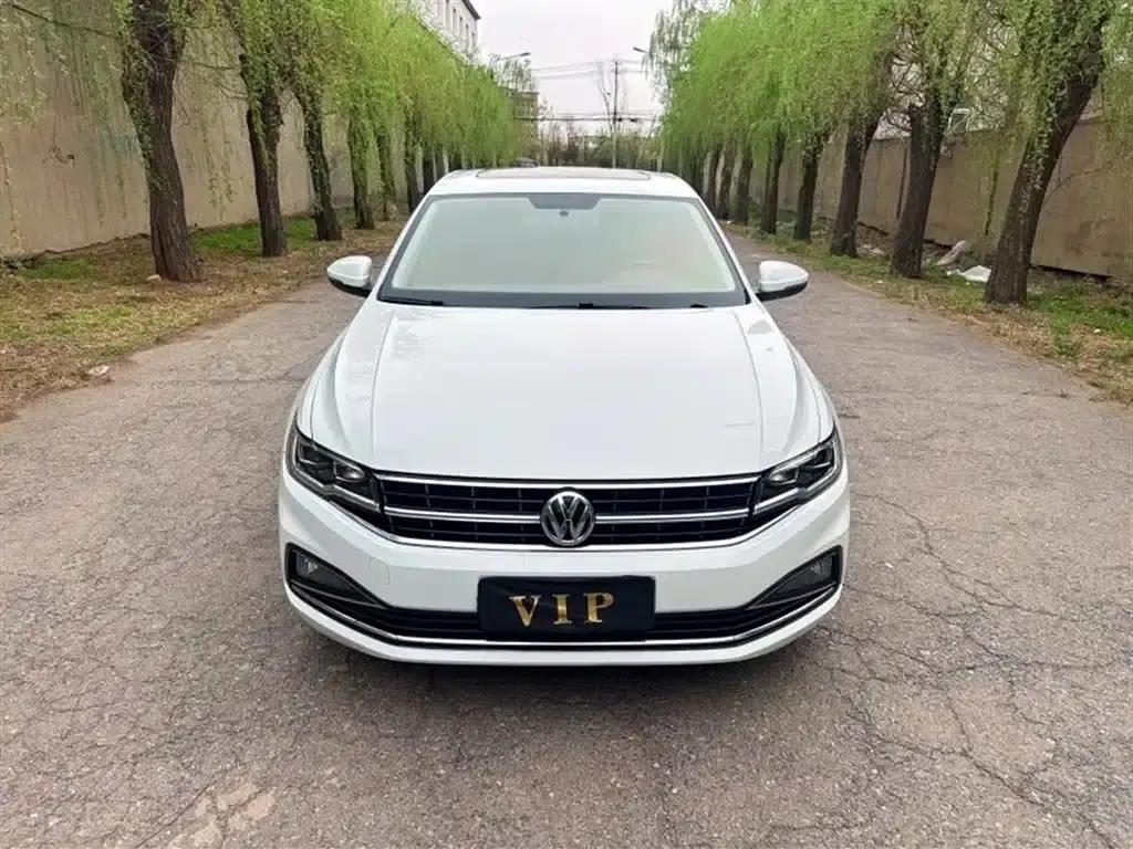 2020 Volkswagen Bora 1.5L Automatic Comfort Model — миниатюра 2