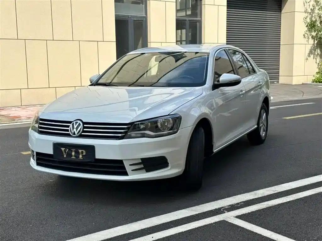 2014 Volkswagen Bora 1.6L Manual Comfort Model — миниатюра 1