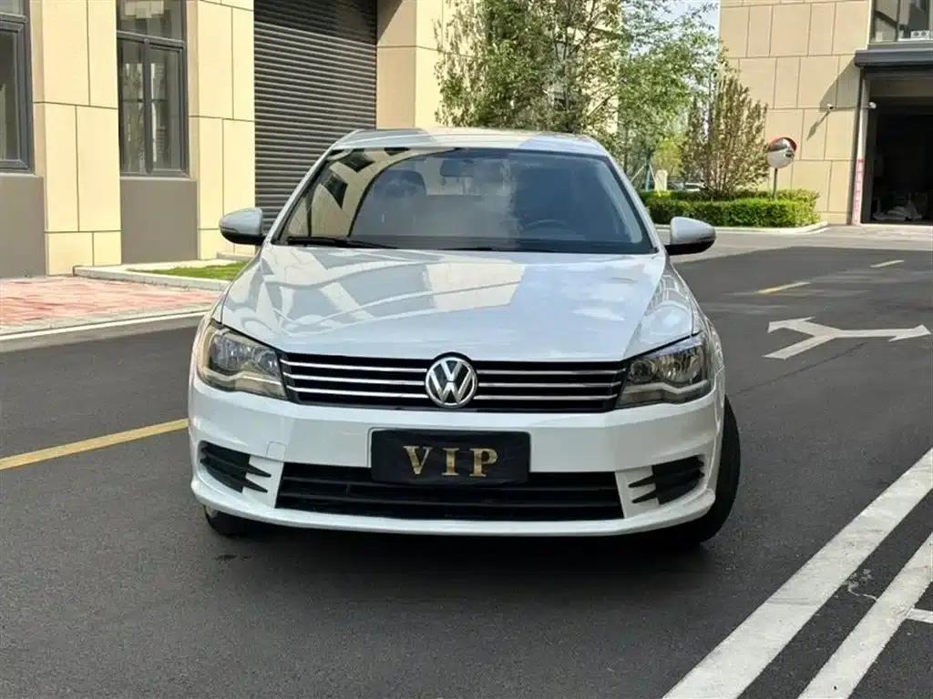 2014 Volkswagen Bora 1.6L Manual Comfort Model — миниатюра 2