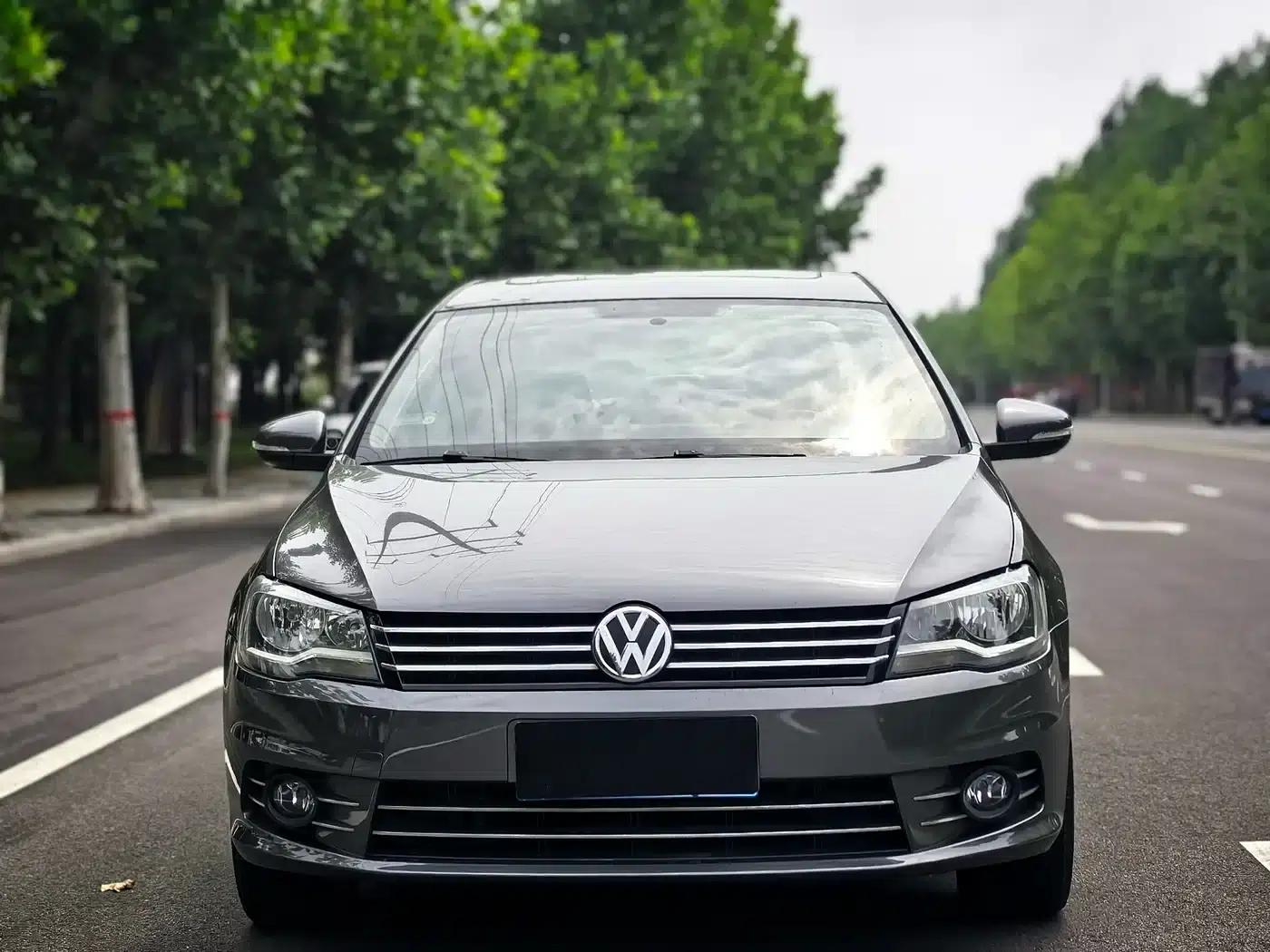 2014 Volkswagen Bora 1.6L Automatic Comfort Model — миниатюра 2