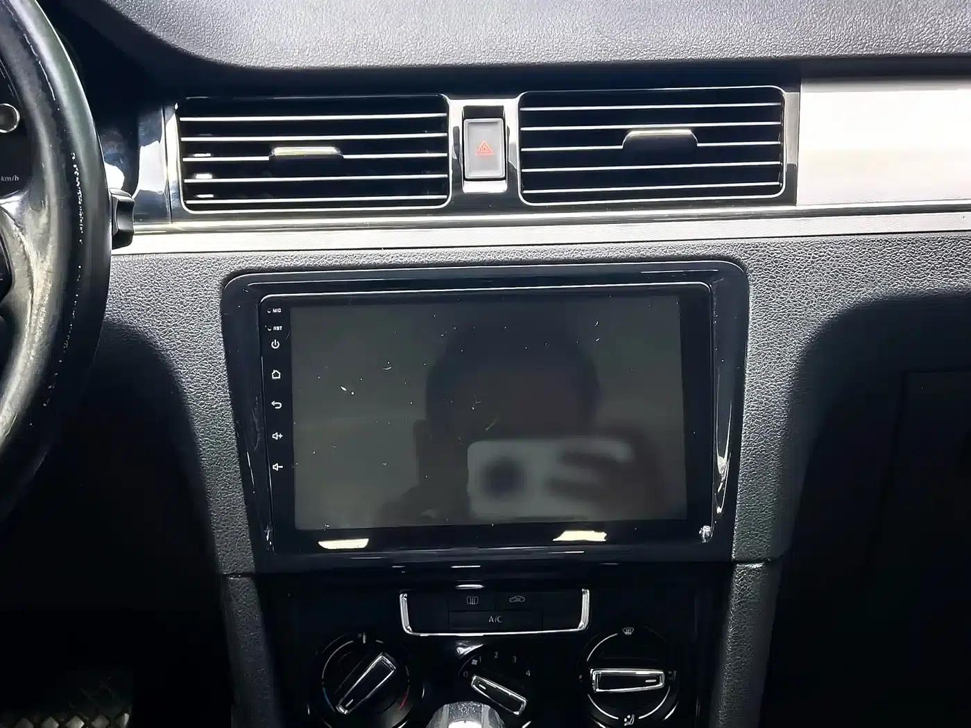 2014 Volkswagen Bora 1.6L Automatic Comfort Model — миниатюра 14