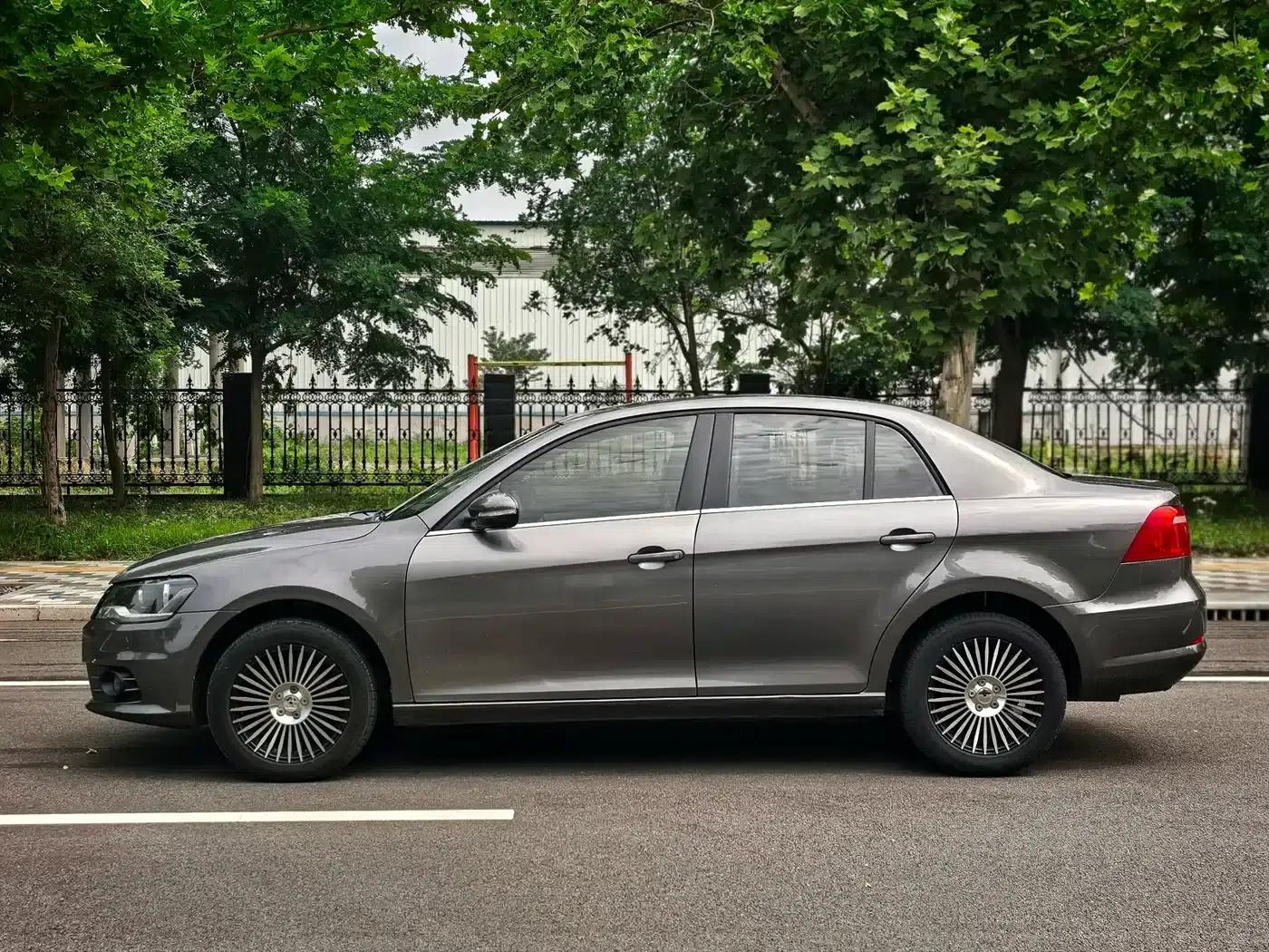 2014 Volkswagen Bora 1.6L Automatic Comfort Model — миниатюра 6