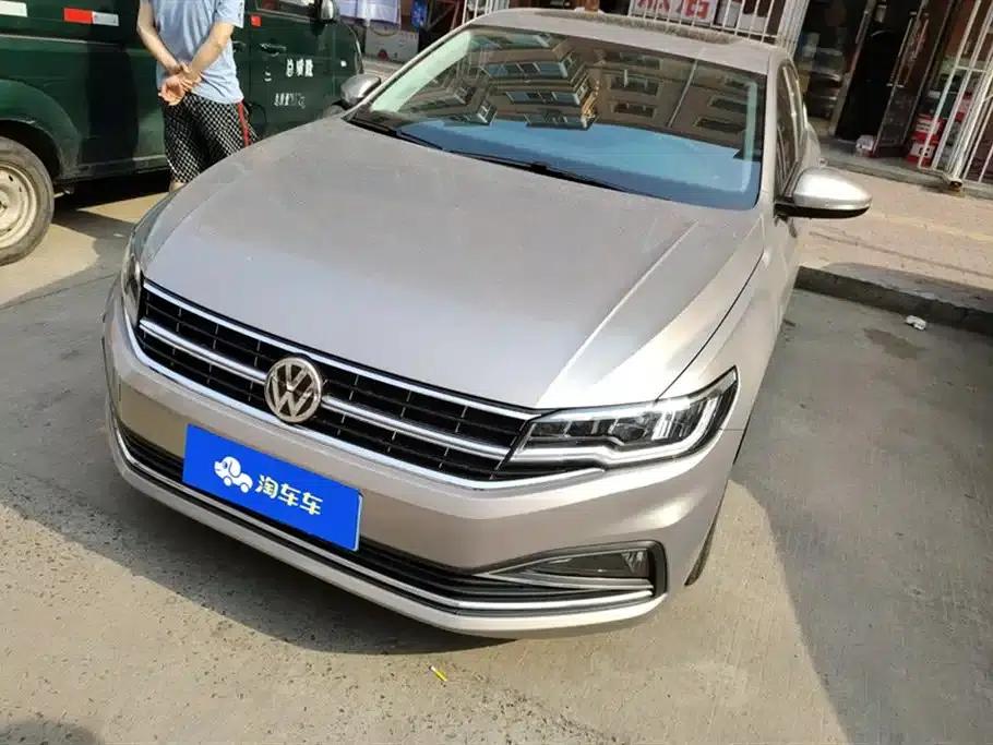 2019 Volkswagen Bora Facelift 280TSI DSG Elite (National V Emission Standard) — миниатюра 1