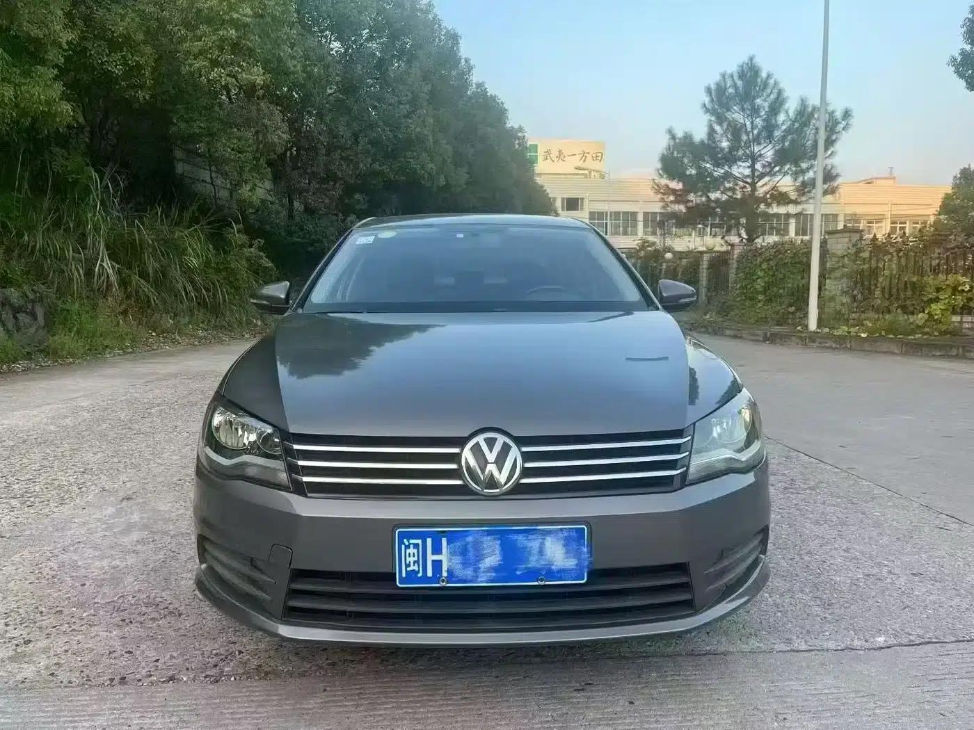2013 Volkswagen Bora 1.6L Automatic Comfort Model — миниатюра 2