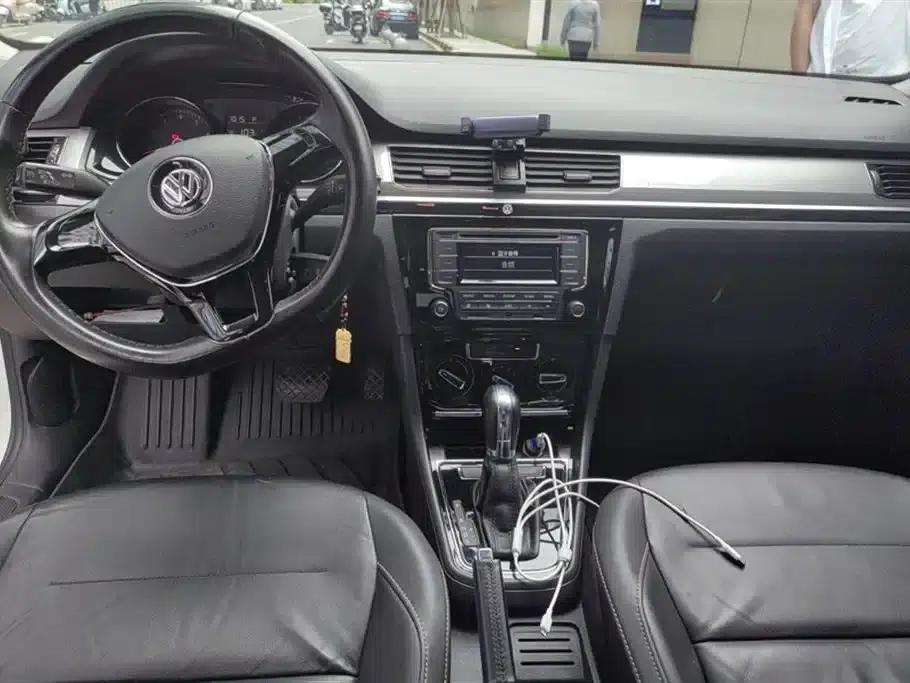 2016 Volkswagen Bora 1.6L Automatic Comfort Model — миниатюра 12