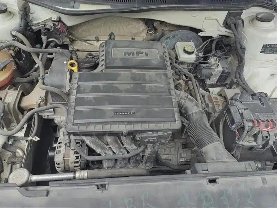 2016 Volkswagen Bora 1.6L Automatic Comfort Model — миниатюра 10