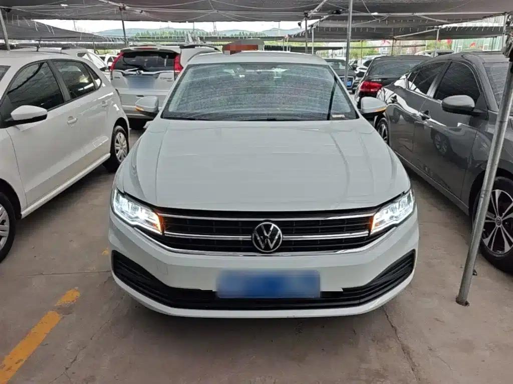 2021 Volkswagen Bora 1.5L Automatic Fashion Smart Edition — миниатюра 3