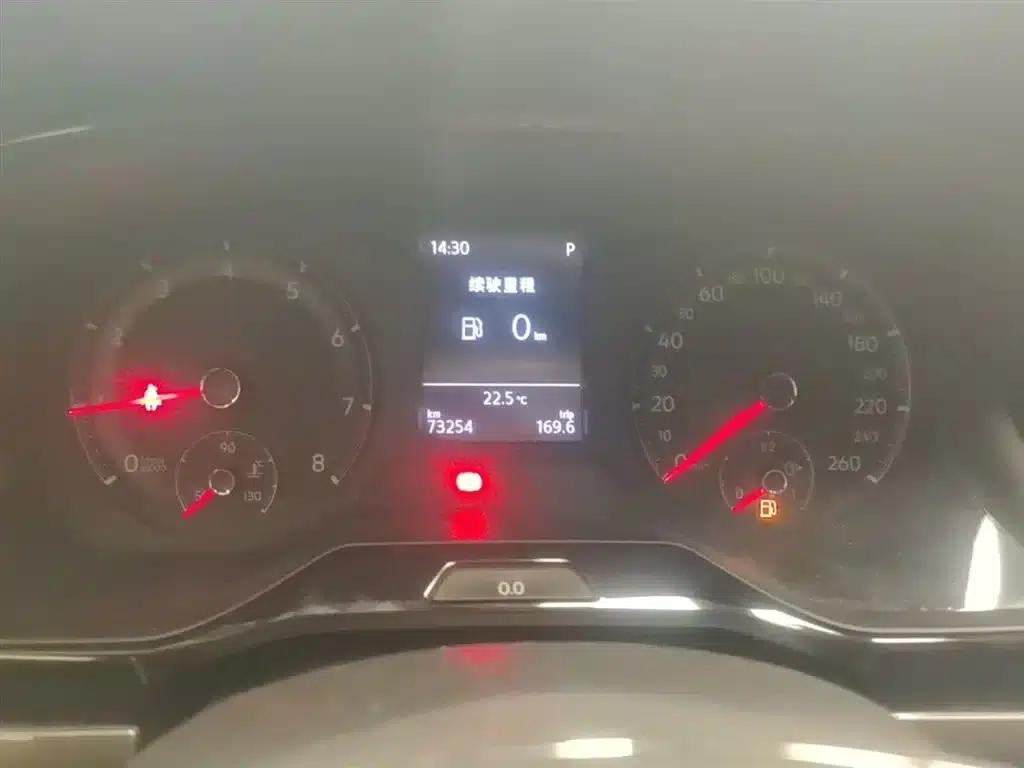 2020 Volkswagen Bora 1.5L Automatic Comfort Model — миниатюра 18