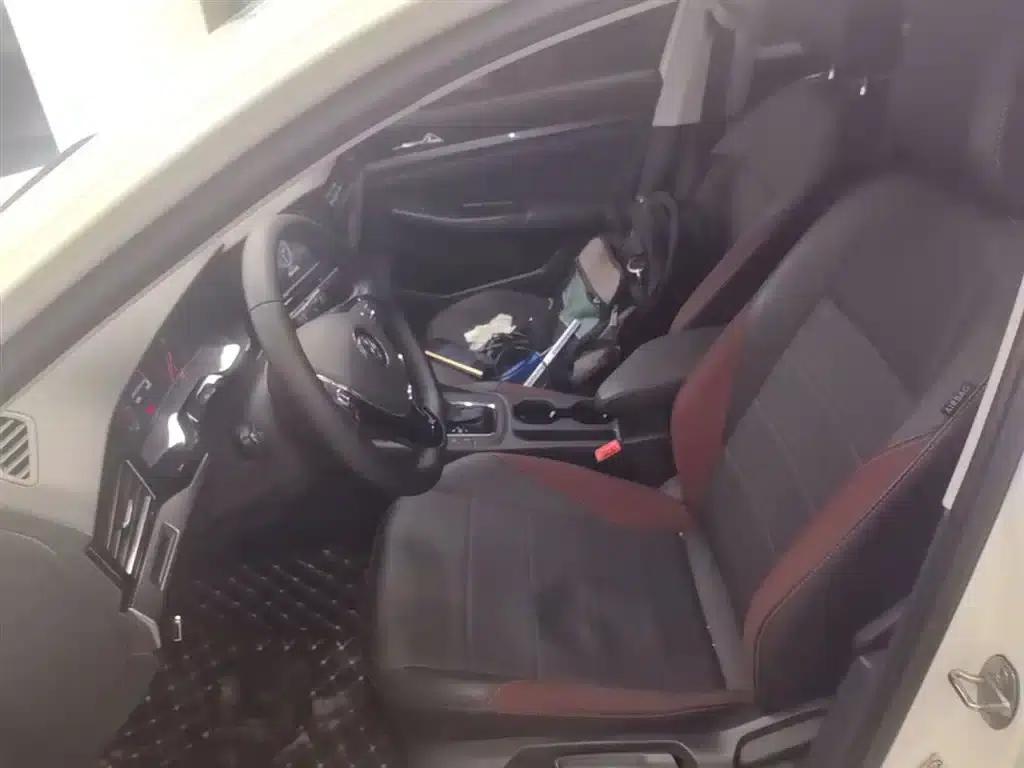 2020 Volkswagen Bora 1.5L Automatic Comfort Model — миниатюра 22