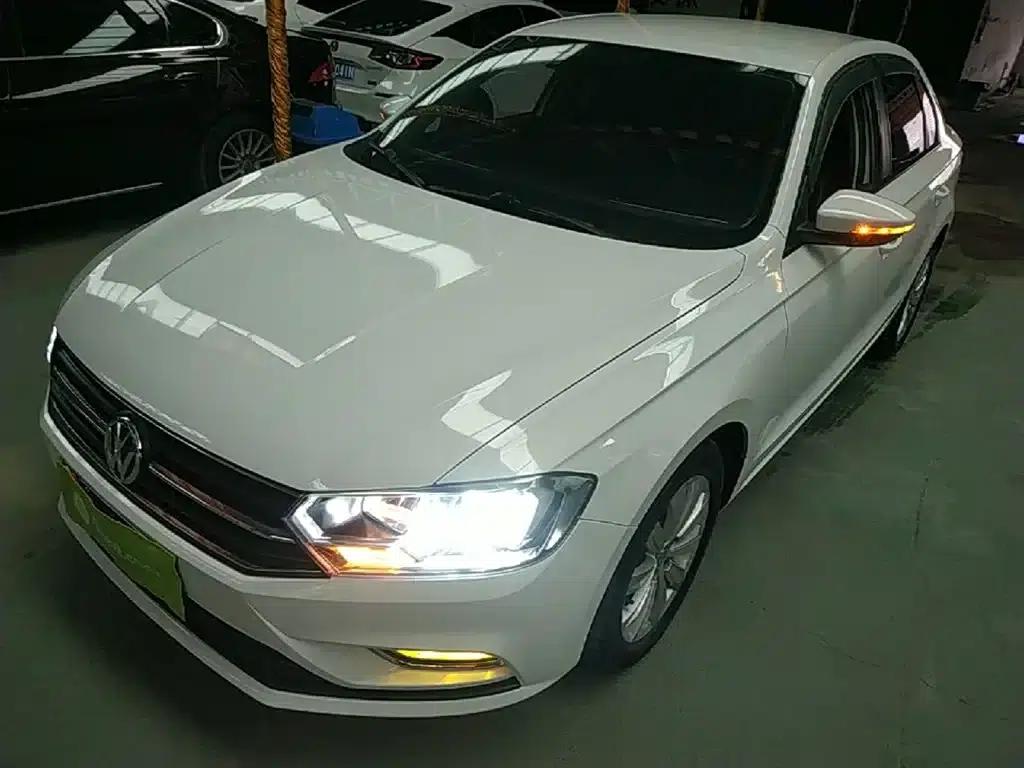 2019 Volkswagen Bora Facelift: Bora Legend 1.5L Automatic Fashion Model (China VI Emission Standard) — миниатюра 2