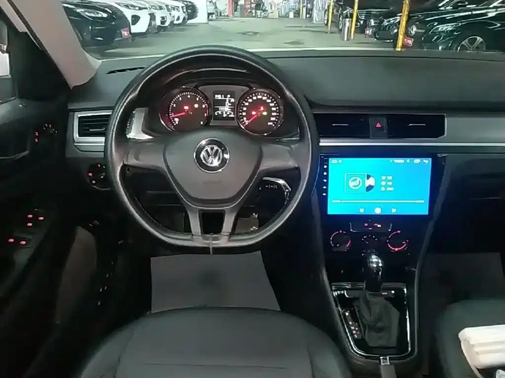 2019 Volkswagen Bora Facelift: Bora Legend 1.5L Automatic Fashion Model (China VI Emission Standard) — миниатюра 11
