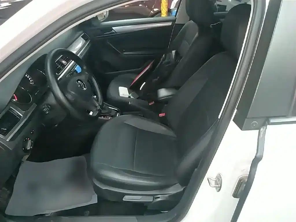 2019 Volkswagen Bora Facelift: Bora Legend 1.5L Automatic Fashion Model (China VI Emission Standard) — миниатюра 15
