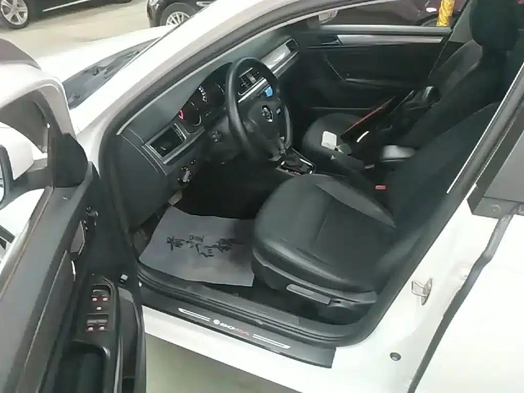 2019 Volkswagen Bora Facelift: Bora Legend 1.5L Automatic Fashion Model (China VI Emission Standard) — миниатюра 16