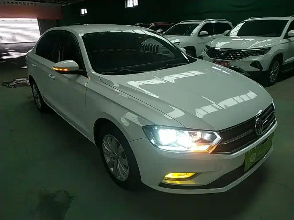 2019 Volkswagen Bora Facelift: Bora Legend 1.5L Automatic Fashion Model (China VI Emission Standard) — миниатюра 4