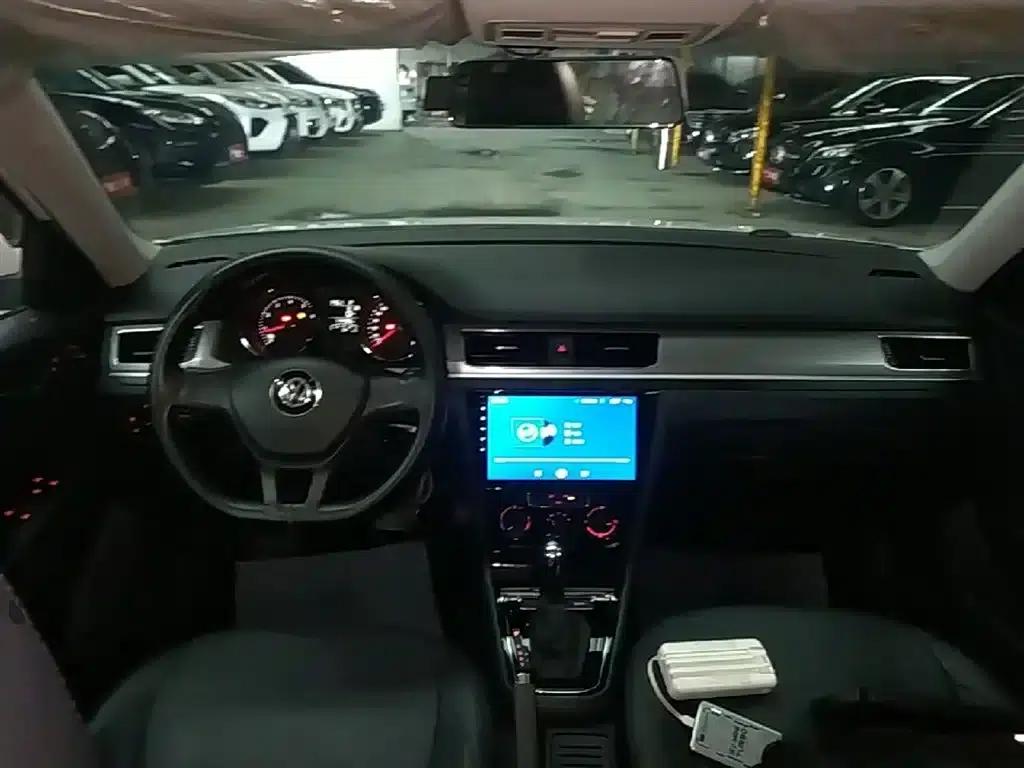 2019 Volkswagen Bora Facelift: Bora Legend 1.5L Automatic Fashion Model (China VI Emission Standard) — миниатюра 10