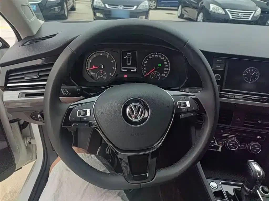2019 Volkswagen Bora Facelift 280TSI DSG Elite (National V Emission Standard) — миниатюра 11