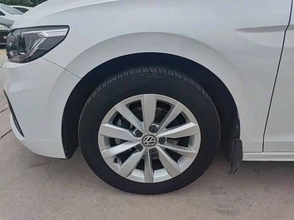 2019 Volkswagen Bora Facelift 280TSI DSG Elite (National V Emission Standard) — миниатюра 23