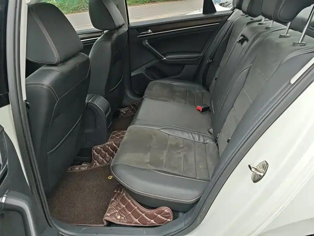 2016 Volkswagen Bora 1.6L Automatic Luxury Edition — миниатюра 17