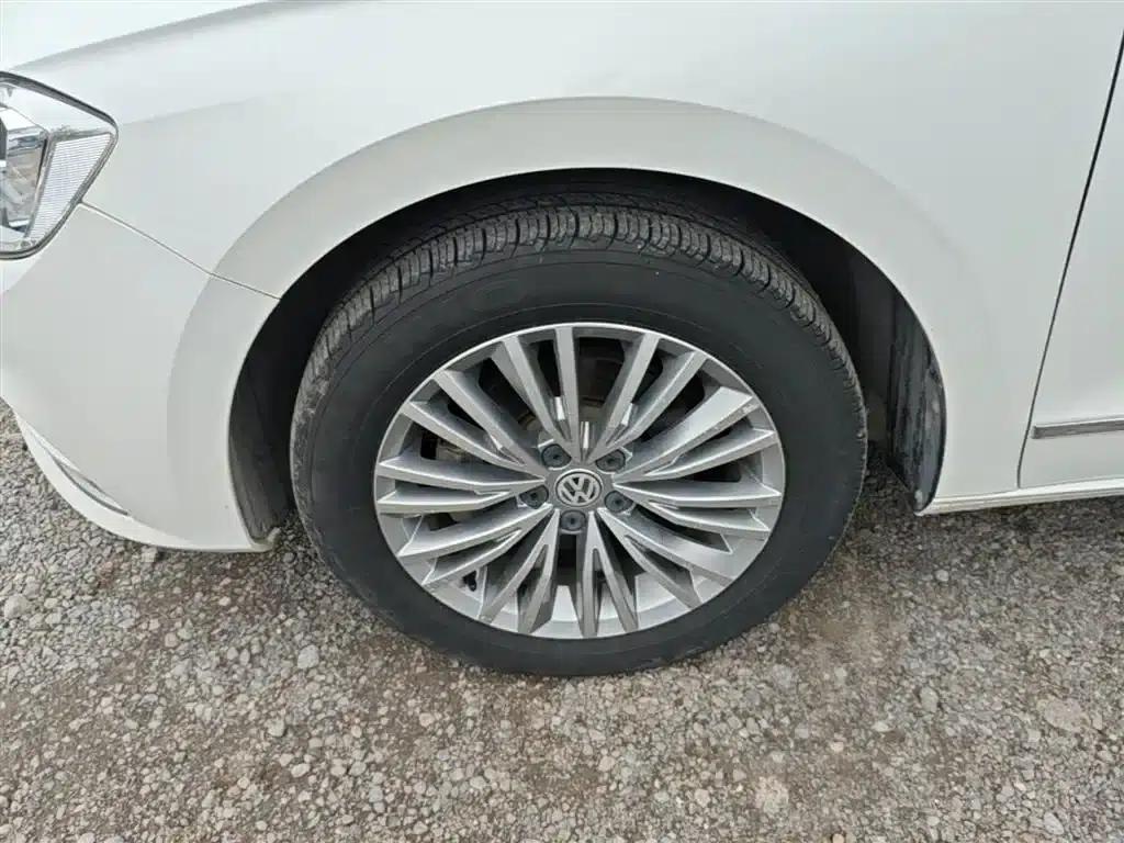 2016 Volkswagen Bora 1.6L Automatic Luxury Edition — миниатюра 23