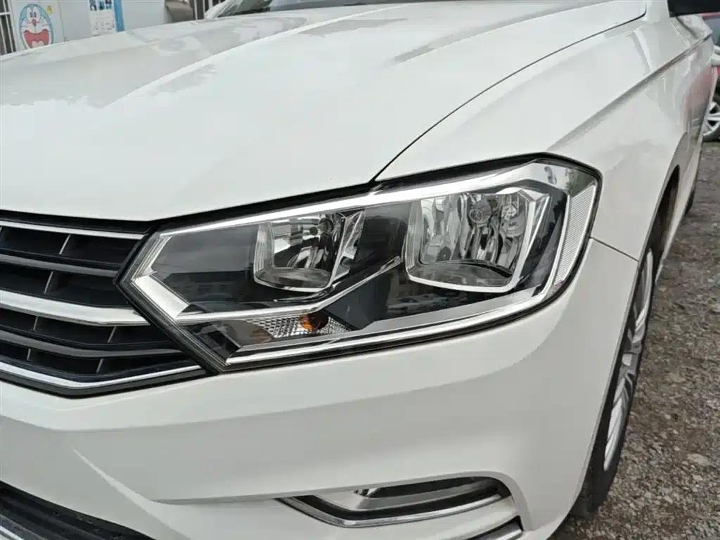 2016 Volkswagen Bora 1.6L Automatic Luxury Edition — миниатюра 24