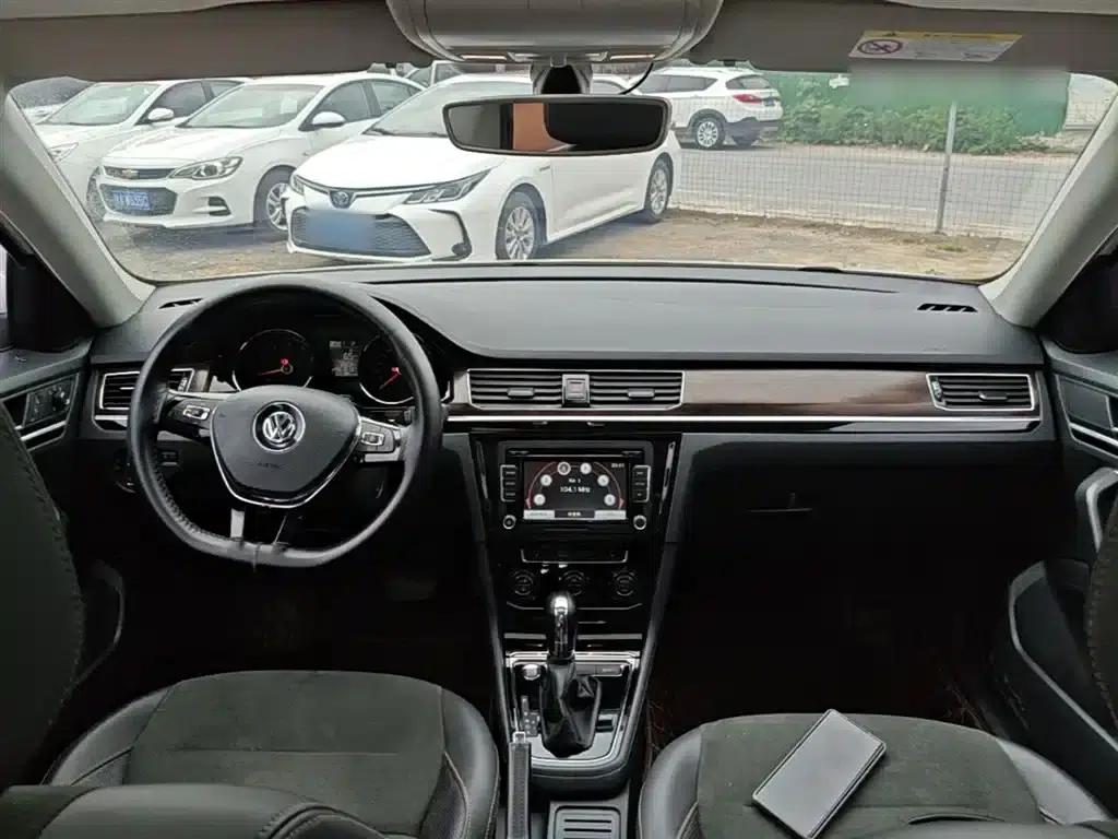 2016 Volkswagen Bora 1.6L Automatic Luxury Edition — миниатюра 10