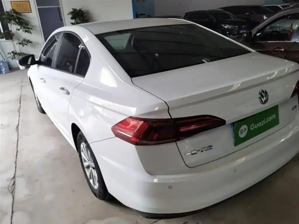 2019 Volkswagen Bora Facelift 1.5L Manual Fashion Model (China VI Emission Standard) — миниатюра 5