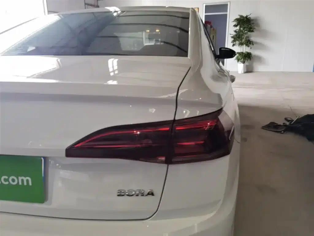 2019 Volkswagen Bora Facelift 1.5L Manual Fashion Model (China VI Emission Standard) — миниатюра 8