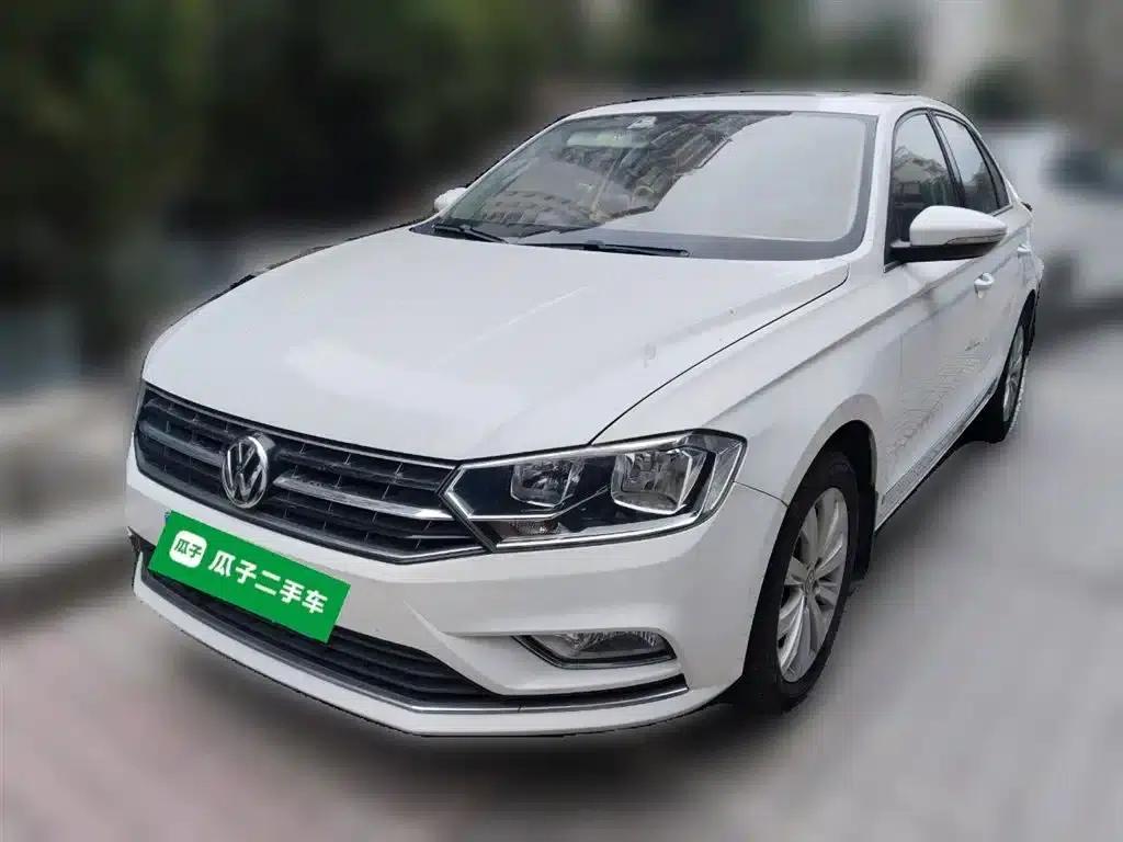 2016 Volkswagen Bora 1.6L Automatic Comfort Model — миниатюра 1