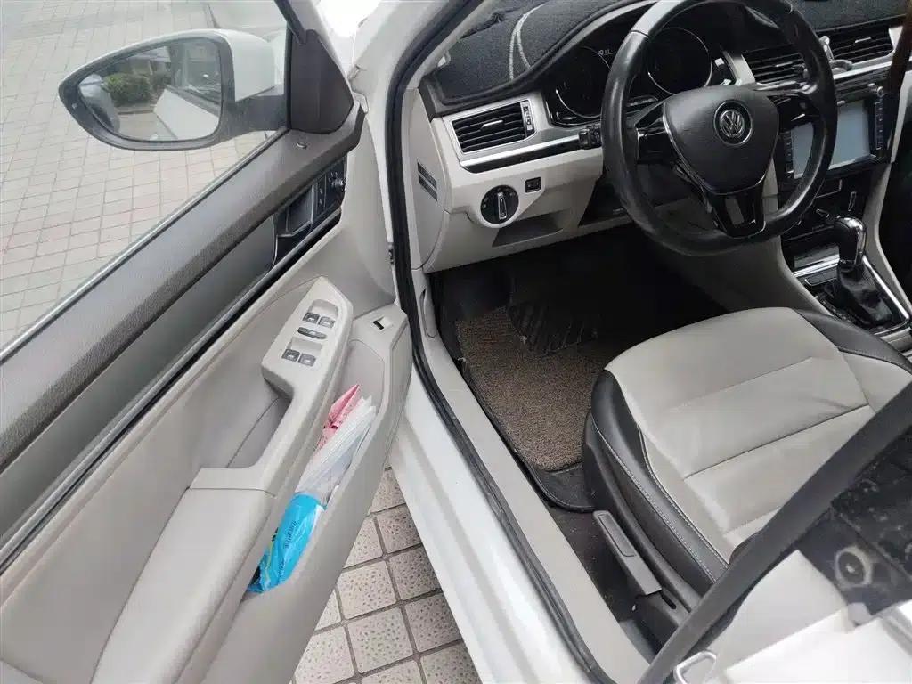 2016 Volkswagen Bora 1.6L Automatic Comfort Model — миниатюра 14