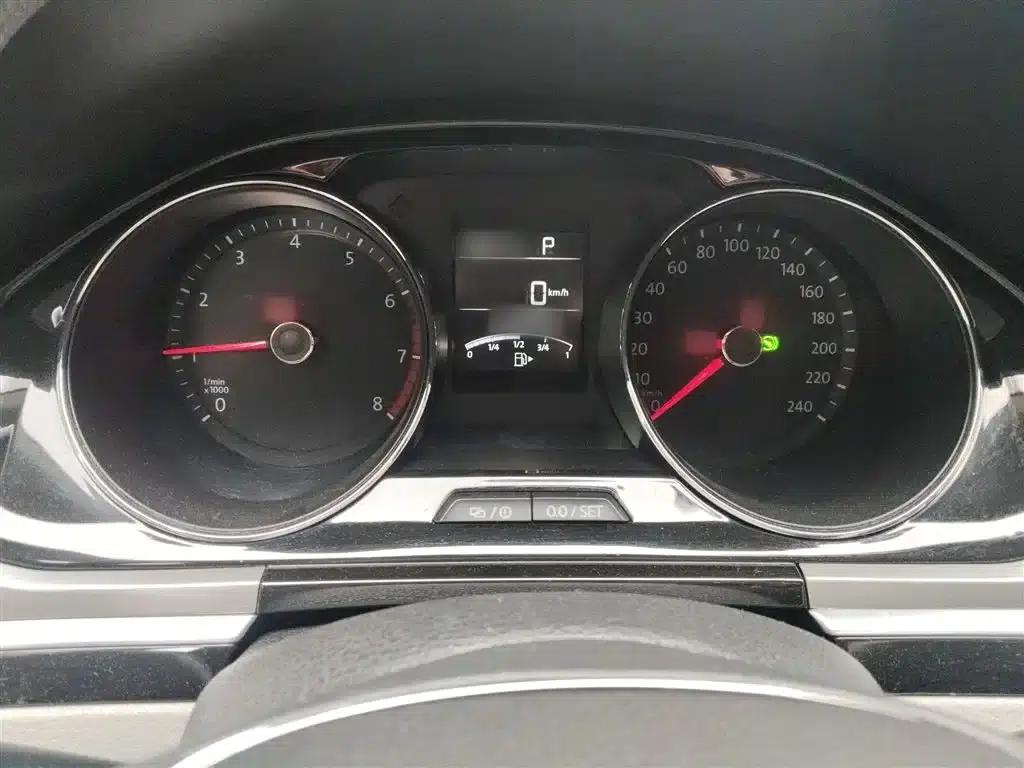 2016 Volkswagen Bora 1.6L Automatic Comfort Model — миниатюра 4