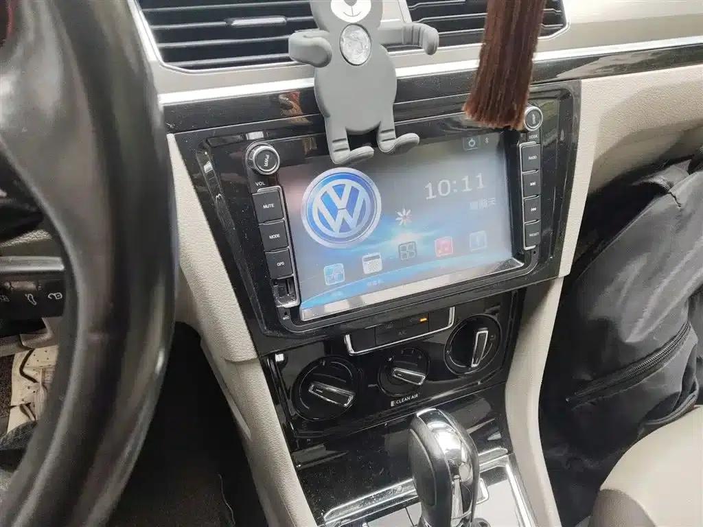 2016 Volkswagen Bora 1.6L Automatic Comfort Model — миниатюра 6