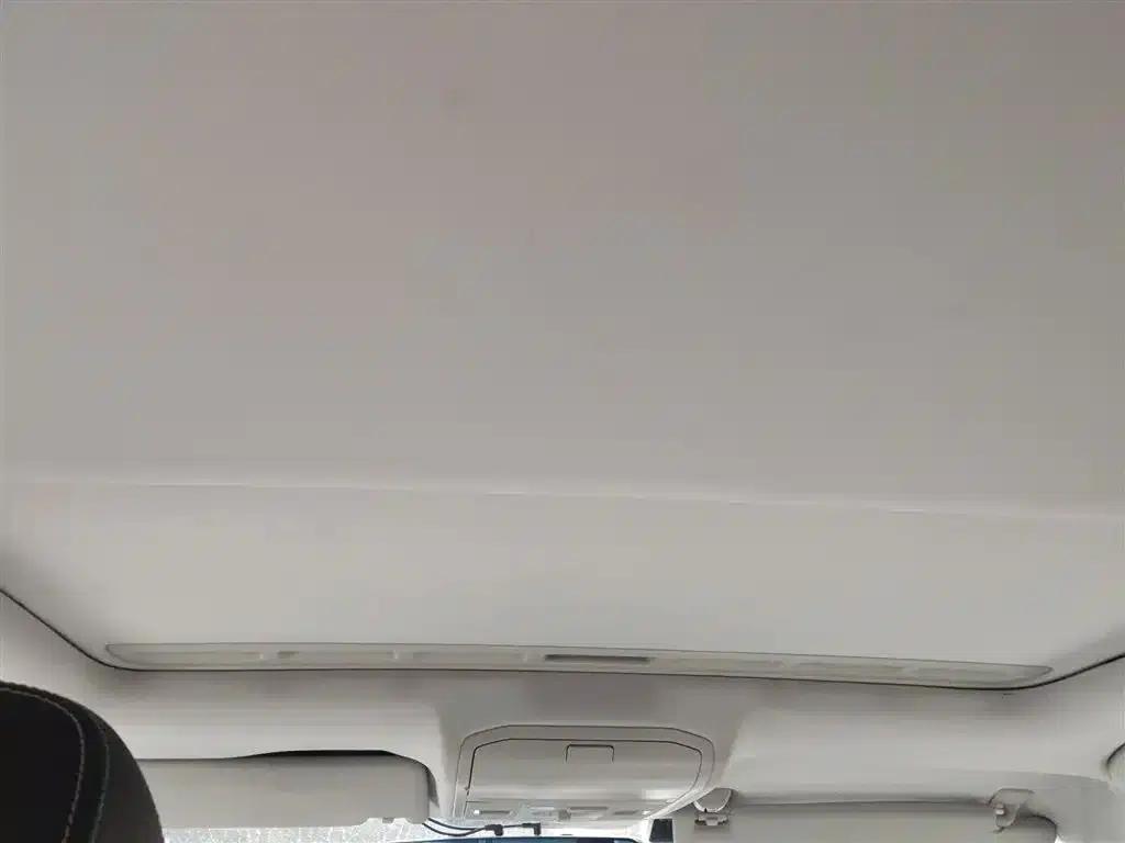 2016 Volkswagen Bora 1.6L Automatic Comfort Model — миниатюра 9