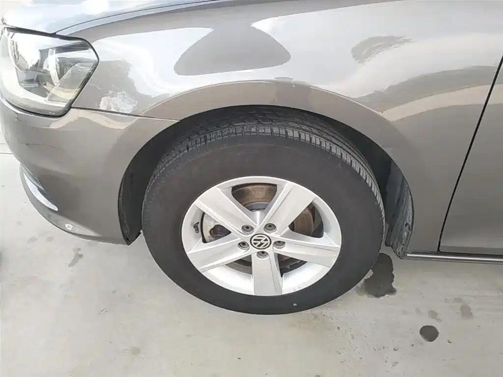 2014 Volkswagen Bora 1.6L Automatic Fashion Edition — миниатюра 23