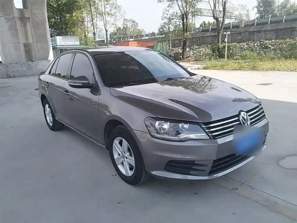 2014 Volkswagen Bora 1.6L Automatic Fashion Edition — миниатюра 4