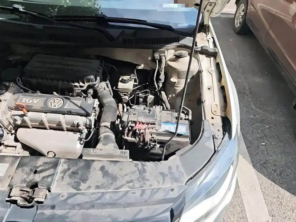 2015 Volkswagen Bora Value Edition 1.6L Automatic Fashion Model — миниатюра 22