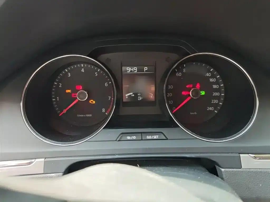 2015 Volkswagen Bora Value Edition 1.6L Automatic Fashion Model — миниатюра 4