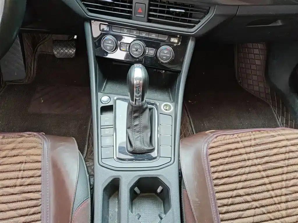 2019 Volkswagen Bora Facelift 280TSI DSG Elite (China VI Emission Standard) — миниатюра 14