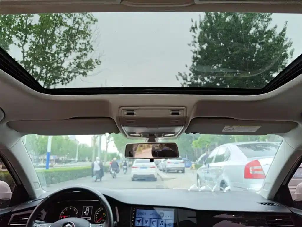 2019 Volkswagen Bora Facelift 280TSI DSG Elite (China VI Emission Standard) — миниатюра 18