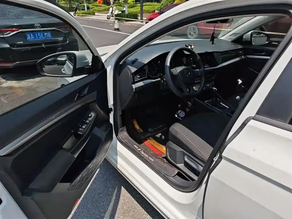 2021 Volkswagen Bora 1.5L Automatic Fashion Smart Edition — миниатюра 14