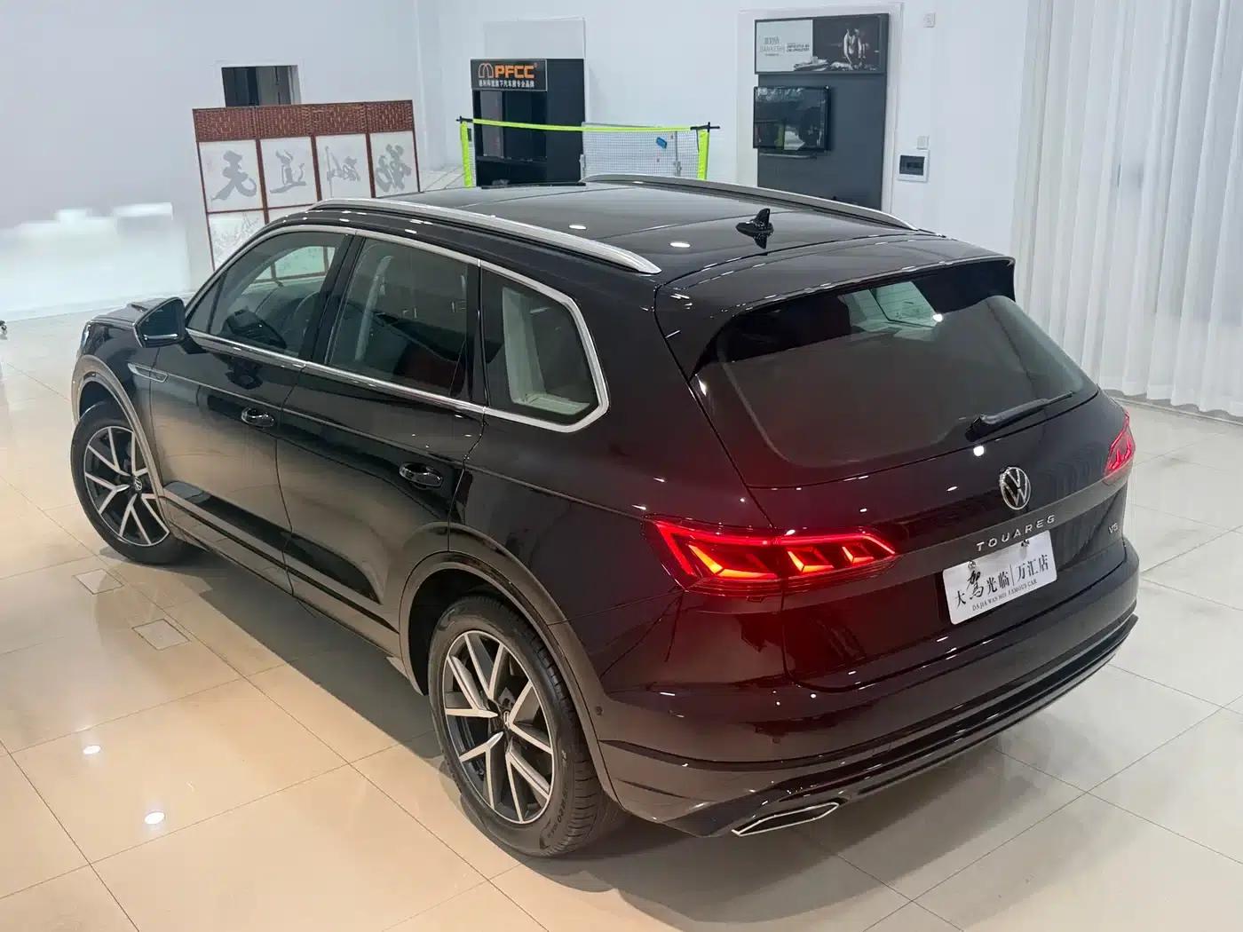 Touareg 2022 3.0TSI R-Line Classic Sport Package — миниатюра 11