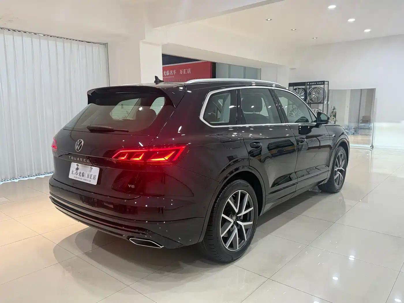 Touareg 2022 3.0TSI R-Line Classic Sport Package — миниатюра 9