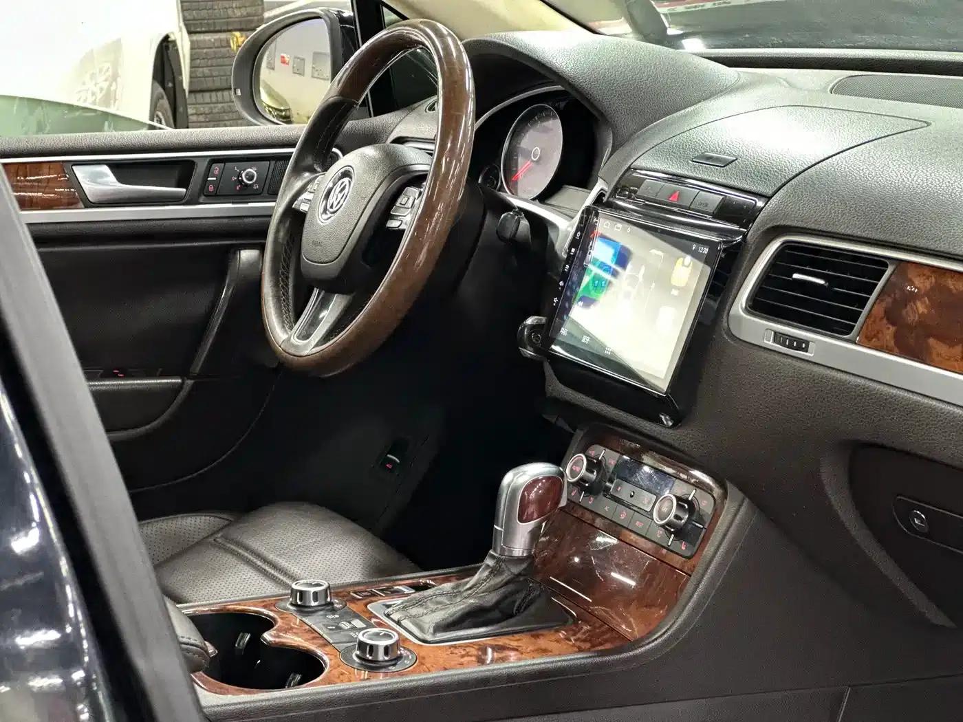 2011 Touareg 3.0TSI Comfort — миниатюра 11