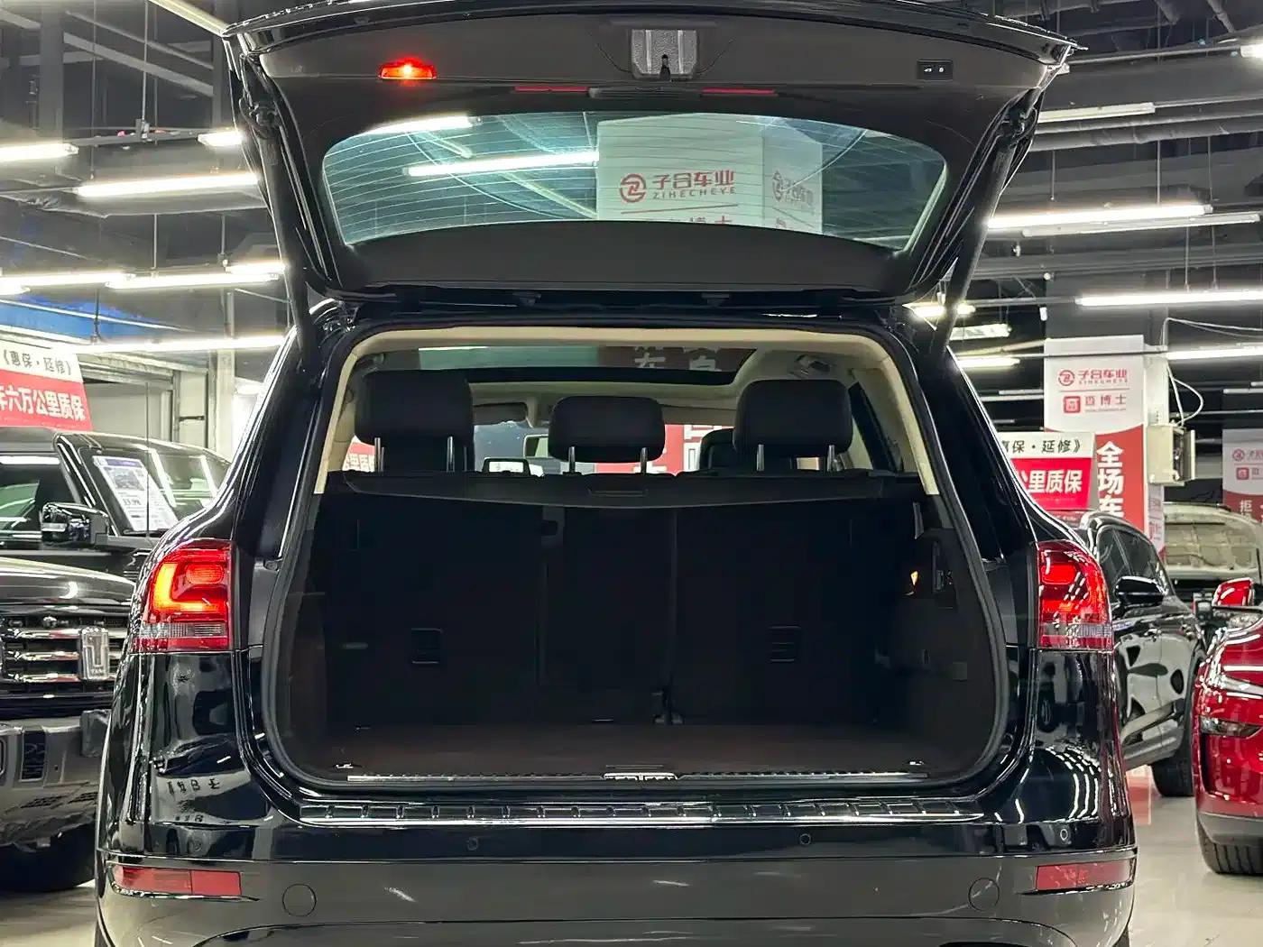 2011 Touareg 3.0TSI Comfort — миниатюра 14